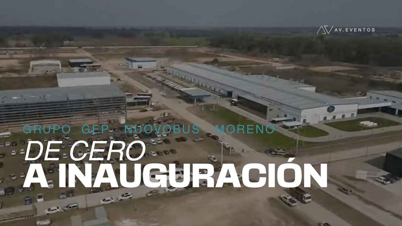 Momento de Inauguración de la planta Nuovobus.